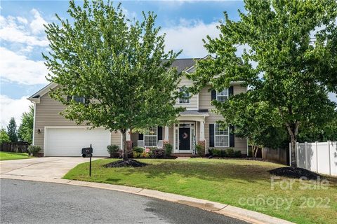 5002 Cattail Cove