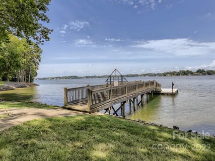 332 Northwest Drive sold condo in Edgewater, Davidson, NC