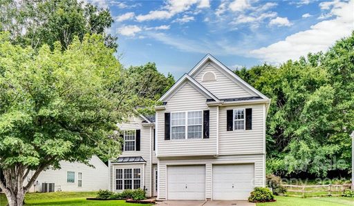 1447 Deer Forest Drive