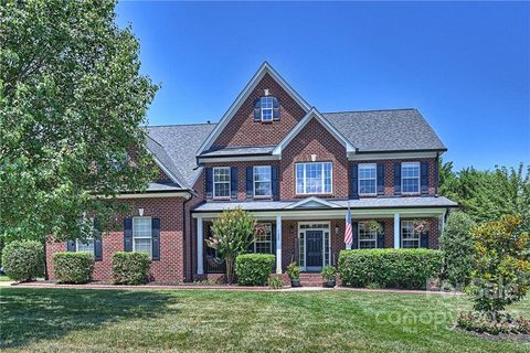 120 Meadow Run Lane sold home in The Cove at Chesapeake Pointe, Mooresville, NC