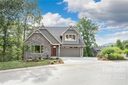 32 Ledgestone Drive sold home in Fairview, SC