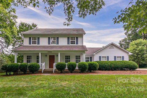 13805 Oldham Place