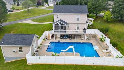 100 N River Glen Drive