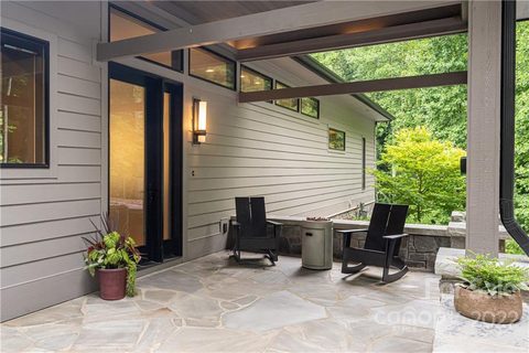 211 Pheasant Run sold home in Teneriffe, Hendersonville, NC