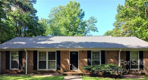 4401 Chuckwood Drive