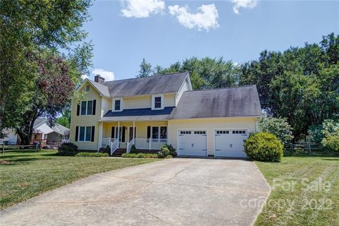 105 Poplar Court