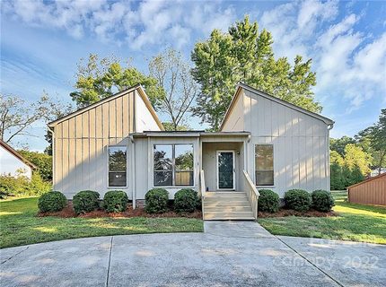 11129 Meadowcrest Lane