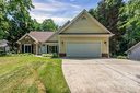 6924 Loretta Place sold home in Charlotte, SC