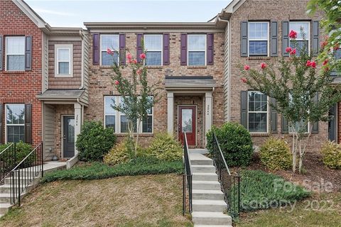 2044 Zelkova Drive