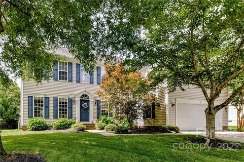 545 Fair Oaks Drive