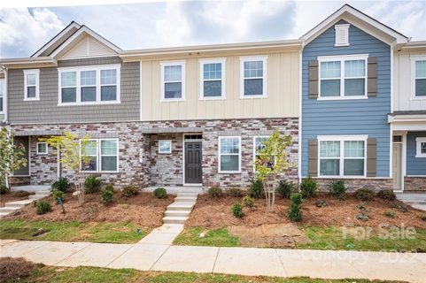 426 Sagecroft Lane