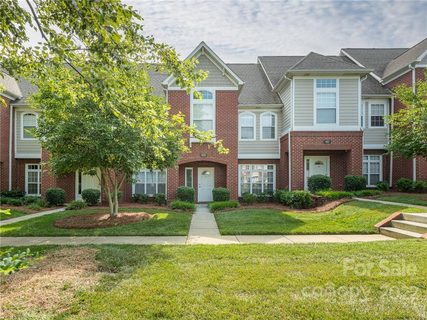 921 Central Park Circle