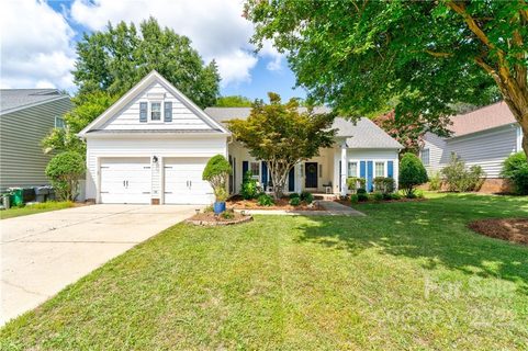 13622 Royalwood Lane