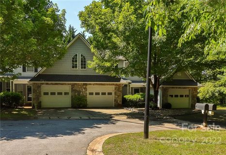11 Willoughby Run Drive sold home in Willoughby Run, Asheville, NC