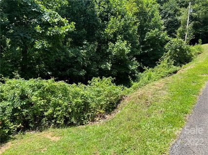 31 Holly Ridge Road sold lot in Holly Ridge, Candler, NC