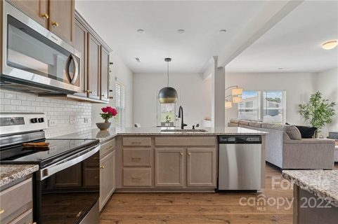 136 Amberly Circle