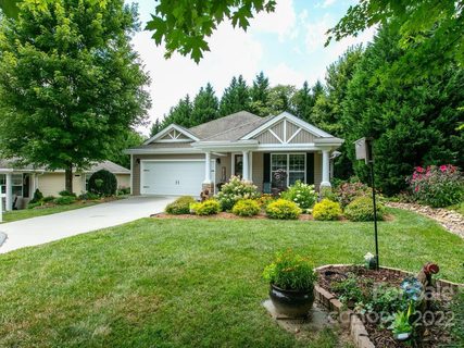 39 Eagle Ridge Lane sold home in Eagle Pointe, Flat Rock, NC