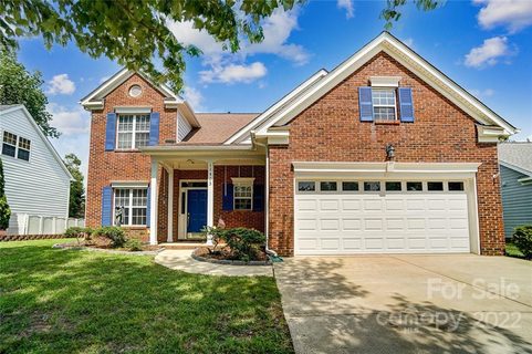 11403 Ridge Oak Drive sold home in The Crossing, Charlotte, NC
