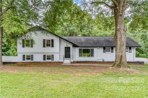 3332 Jonesberry Road sold home in Elburta Downs, Matthews, NC