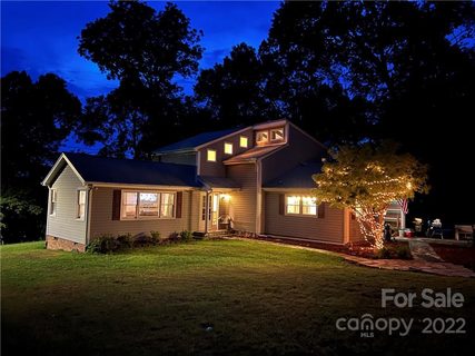 1517 Hart Road sold home in Riverhaven, Charlotte, NC