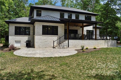 183 Futrell Landing