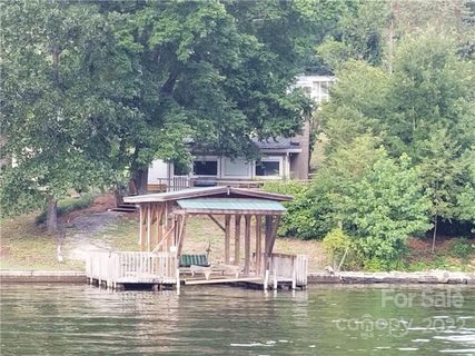 422 Pinehaven Drive sold home in Pinehaven, Badin Lake, NC
