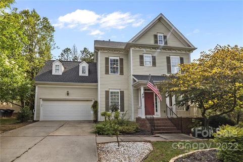 131 Shoreline Parkway