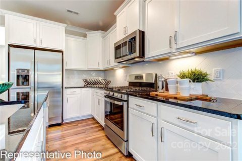 3925 Rothwood Lane Lot 72