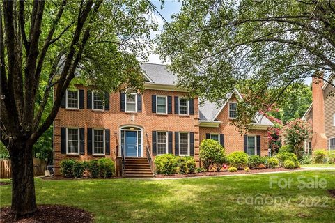 5524 Kincross Lane