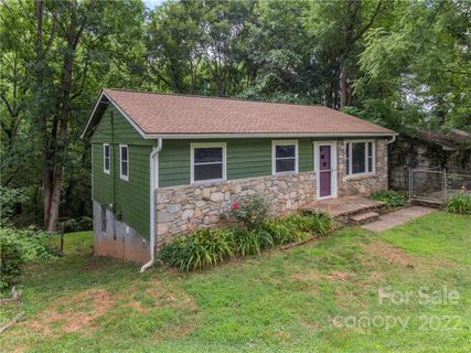 319 Fairfax Avenue sold home in Rhododendron Heights, Asheville, NC