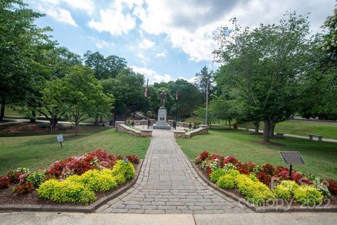 3025 Lake Pointe Drive 43