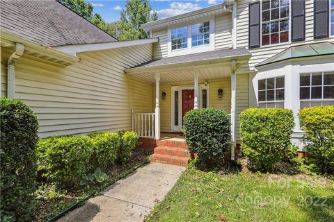 2608 Willowdale Lane