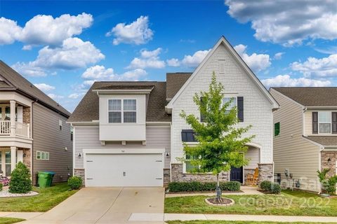 749 Garrett Green Way