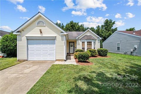 1621 Oakdale Green Drive