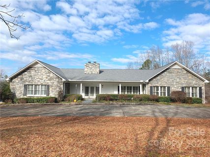 2319 Hough Road sold home in Lakewood, Lancaster, SC