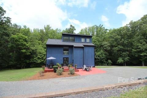 5608 Kiwi Court sold home in Ridge Run, Concord, NC