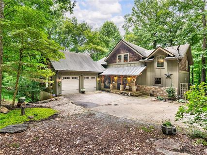 86 Red Oak Drive
