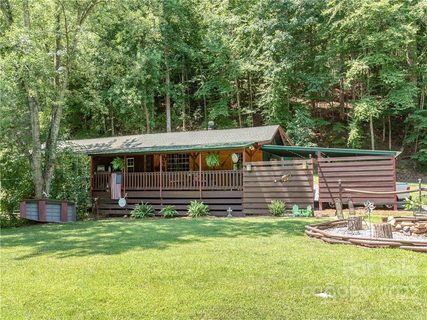 104 Winding Creek Court