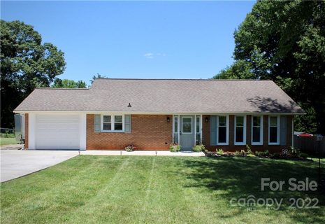 2570 Belshire Drive sold home in Cedar Valley, Conover, NC