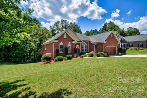 1803 Oakmont Drive