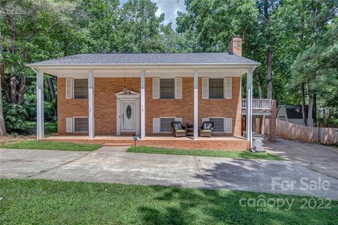 722 Brookside Drive sold home in Forest Brook, Gastonia, NC