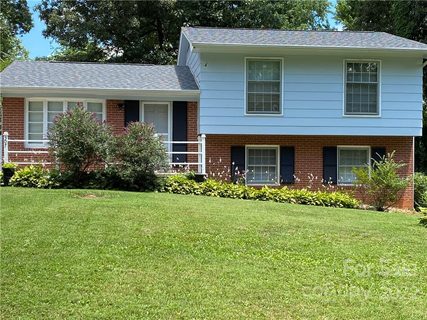 307 Foxcroft Drive