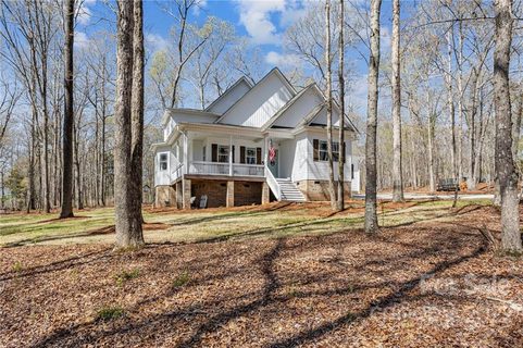 8510 Viking Drive sold home in Valhalla Farms, Waxhaw, NC