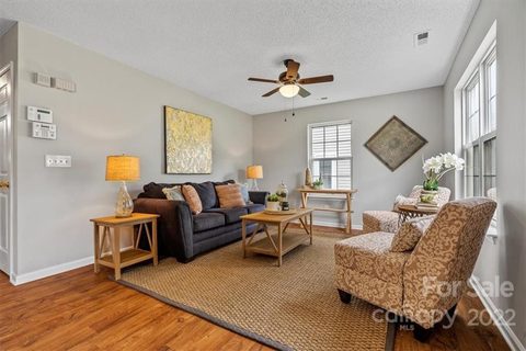 1622 Dendy Lane sold home in Sterling Forest, Pineville, NC