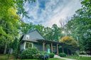 657 N Rugby Road sold home in Hendersonville, SC