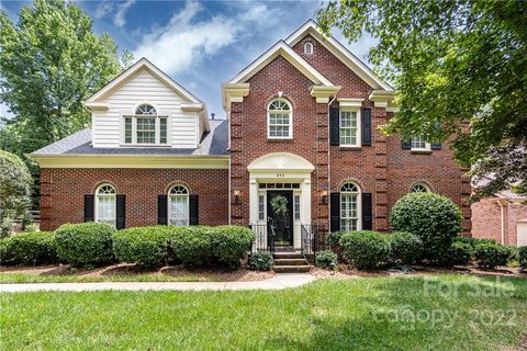 414 Clairview Lane