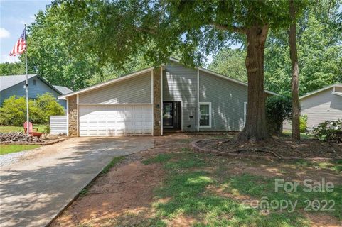 10311 Topeka Drive