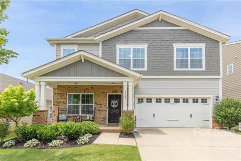 1563 Spring Blossom Trail
