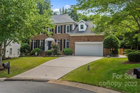 8531 Headford Road sold home in Kingston Forest, Charlotte, NC
