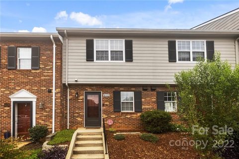 6122 Heath Ridge Court